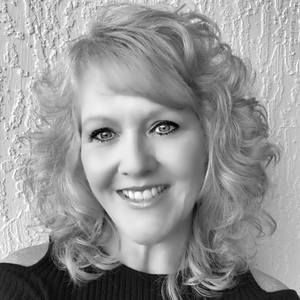 Meet your Posher, Kelli